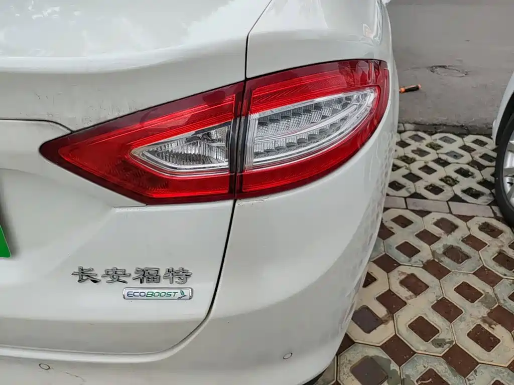 Mondeo 2013 1.5L GTDi180 Fashion Model купить на сайте DeffCars