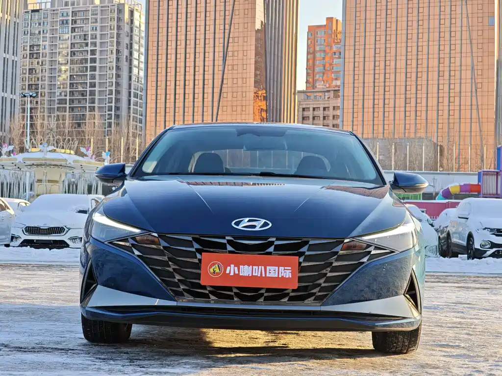 Elantra 2022 1.5L CVT LUX Premium Edition купить на сайте DeffCars