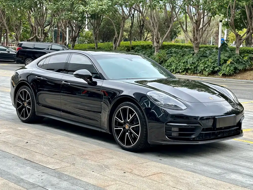 Panamera 2023 Panamera 2.9T Platinum Edition купить на сайте DeffCars