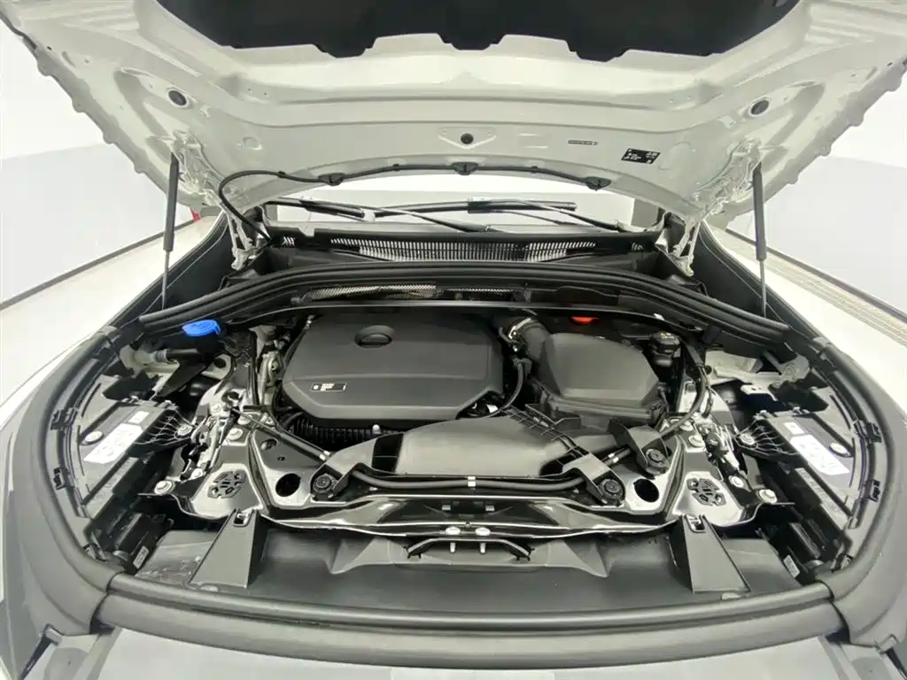 BMW X1 2025 sDrive25Li X Design Package купить на сайте DeffCars
