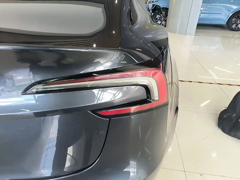 Model 3 2023 Long Range All-Wheel Drive Edition купить на сайте DeffCars