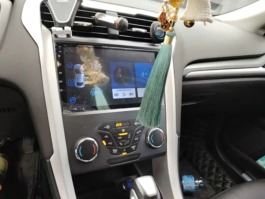 Mondeo 2013 1.5L GTDi180 Fashion Edition купить на сайте DeffCars
