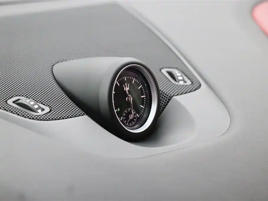 Levante 2019 3.0T Standard Edition National VI купить на сайте DeffCars