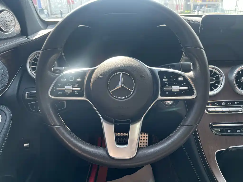 Mercedes-Benz GLC 2020 facelift GLC 300 L 4MATIC dynamic купить на сайте DeffCars