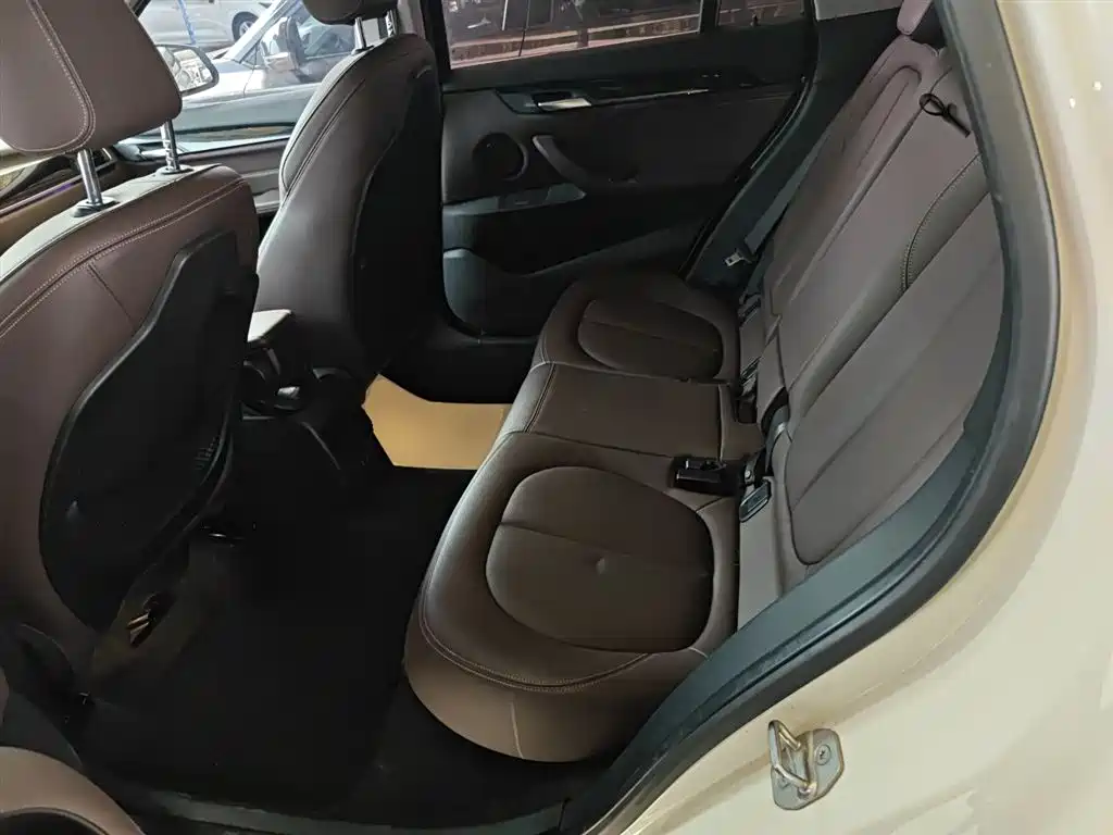 BMW X1 2020 sDrive20Li Fashion Model купить на сайте DeffCars