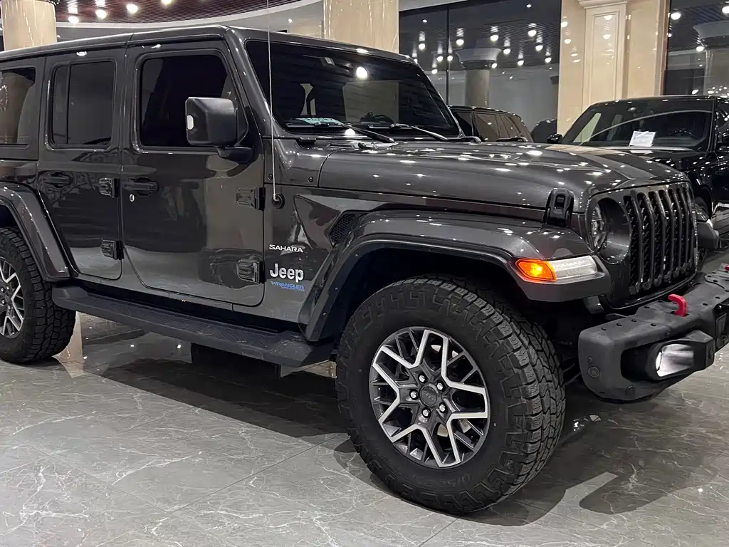 Wrangler New Energy 2021 Four-door 2.0T 4xe Sahara купить на сайте DeffCars