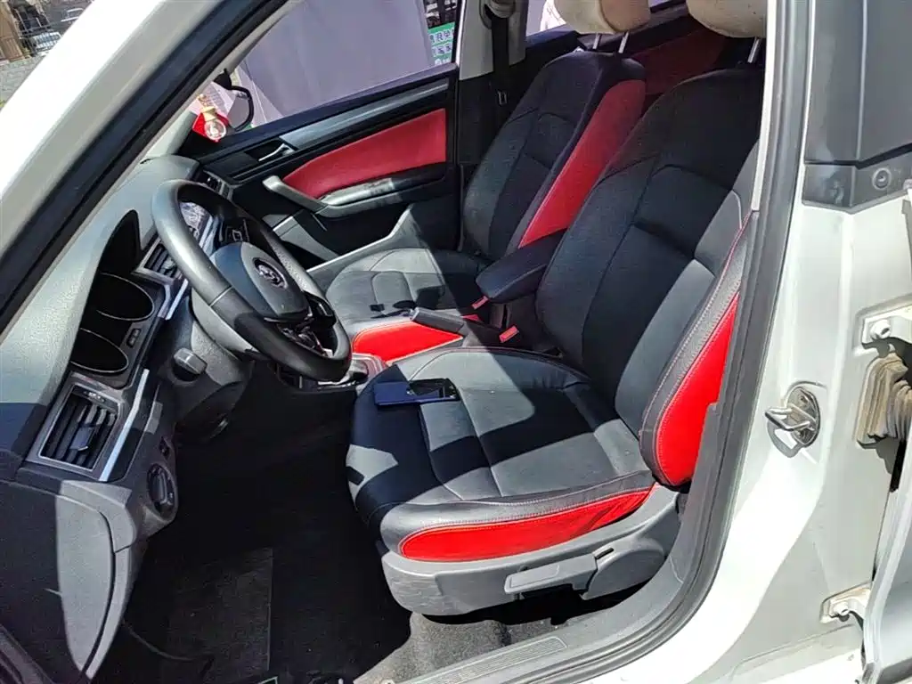 Bora 2018 1.5L automatic fashion model купить на сайте DeffCars