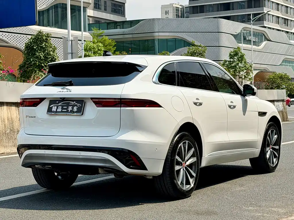 Jaguar F-PACE 2021 250PS R-Dynamic S купить на сайте DeffCars