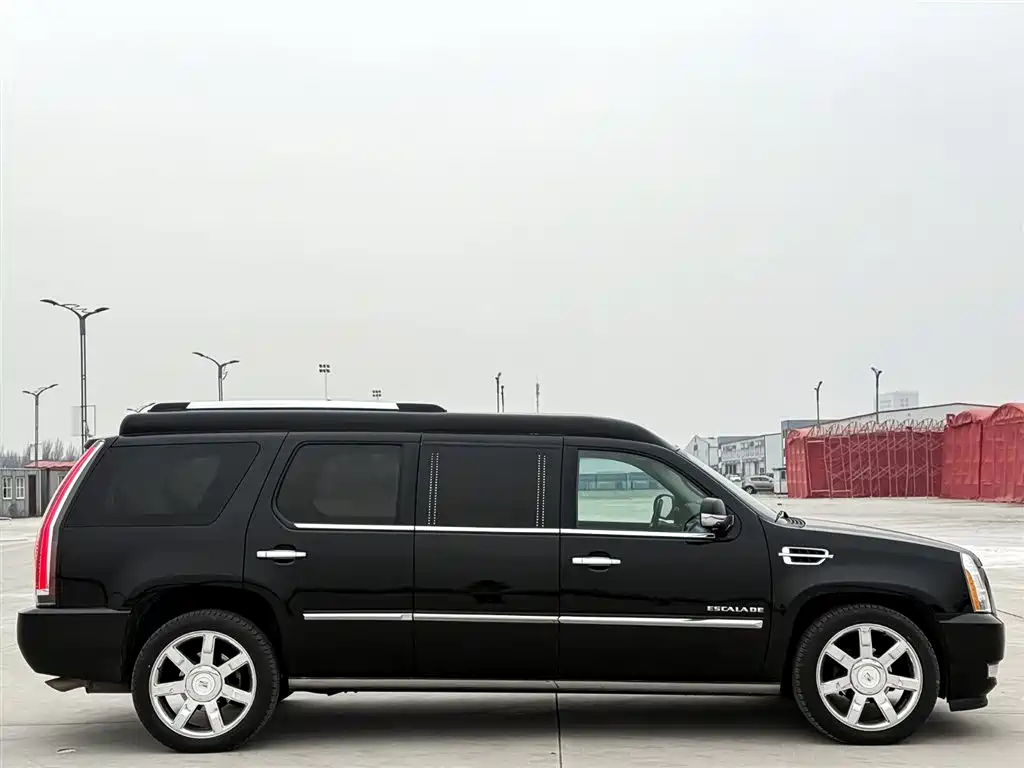 Escalade 2008 6.2 AWD купить на сайте DeffCars