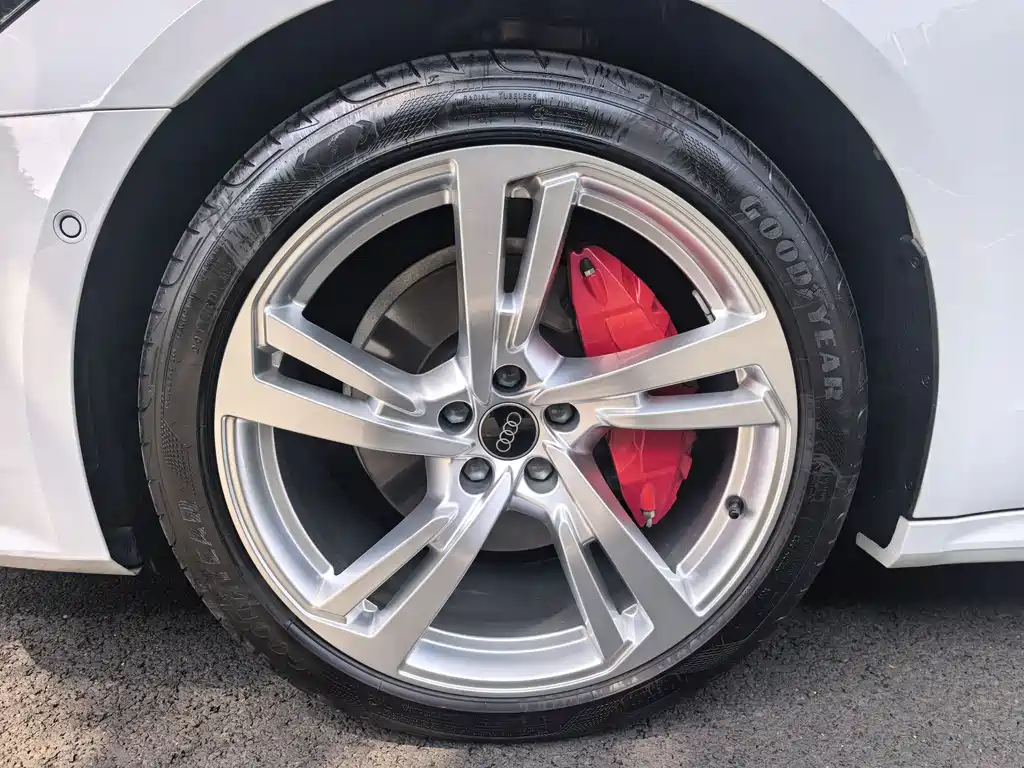Audi A7L 2024 45TFSI quattro S-line vision type liquid crystal package купить на сайте DeffCars