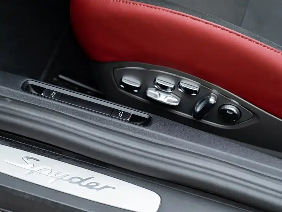 Porsche 718 2022 Spyder 2.0T купить на сайте DeffCars