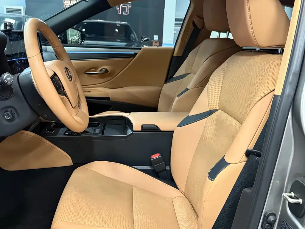 Lexus ES 2025 200 Premium Edition купить на сайте DeffCars