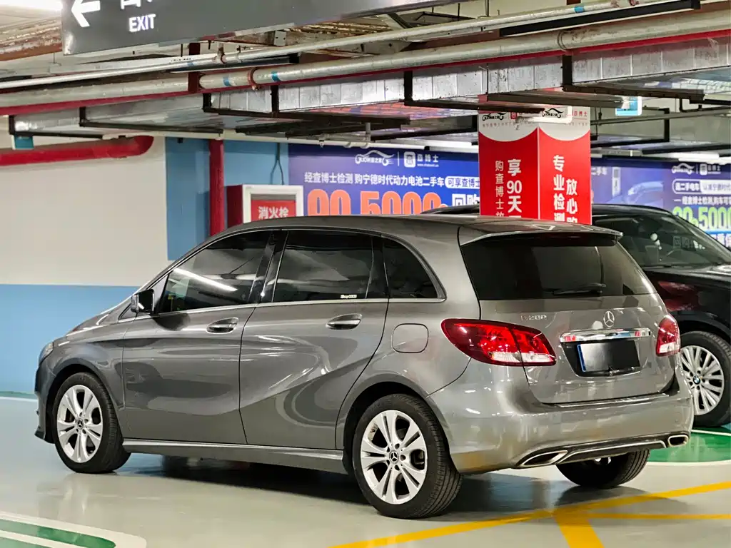 Mercedes-Benz B-Class 2017 B 200 Dynamic купить на сайте DeffCars