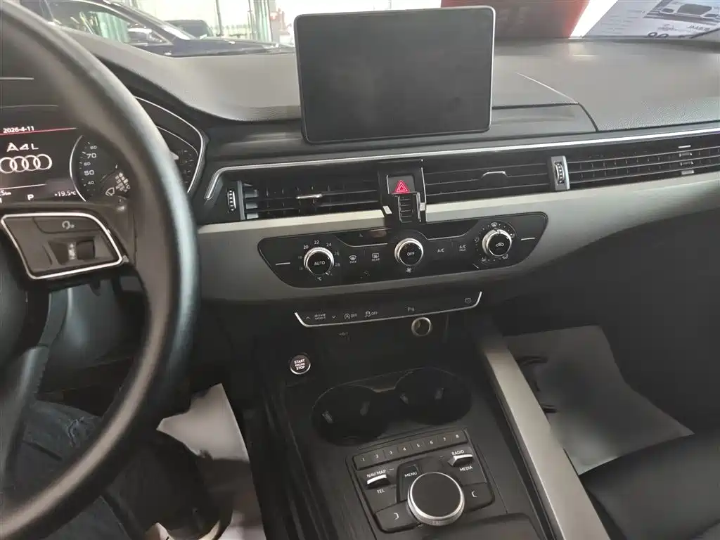 Audi A4L 2019 40 TFSI Enterprising National VI купить на сайте DeffCars
