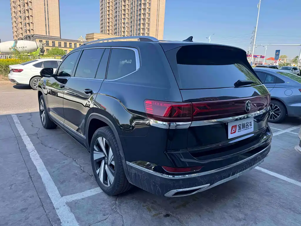 Touron 2024 380TSI four-wheel drive luxury version купить на сайте DeffCars
