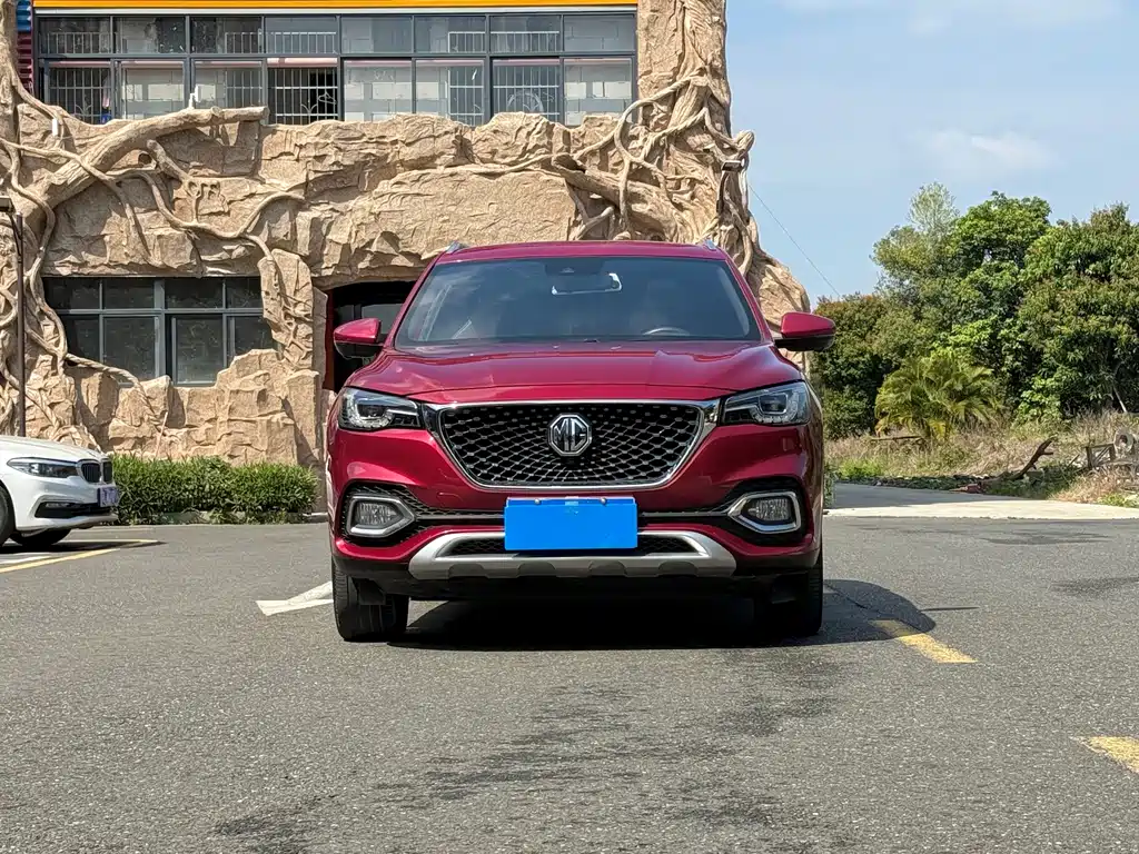 MG HS 2019 30T automatic two-wheel drive Trophy Super Edition National VI купить на сайте DeffCars