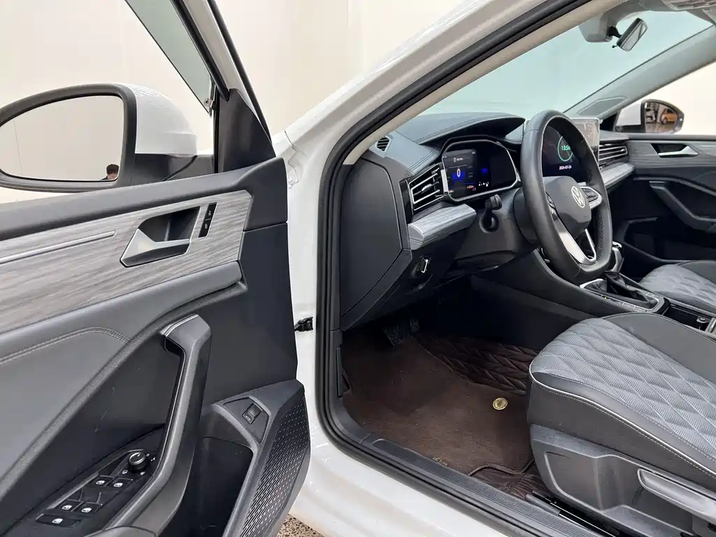 Sagitar 2023 300TSI DSG Super Edition купить на сайте DeffCars