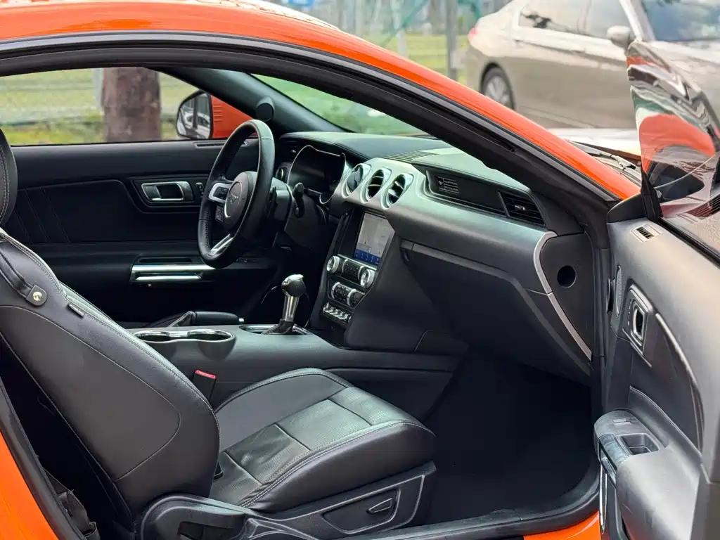Mustang 2020 2.3L EcoBoost купить на сайте DeffCars