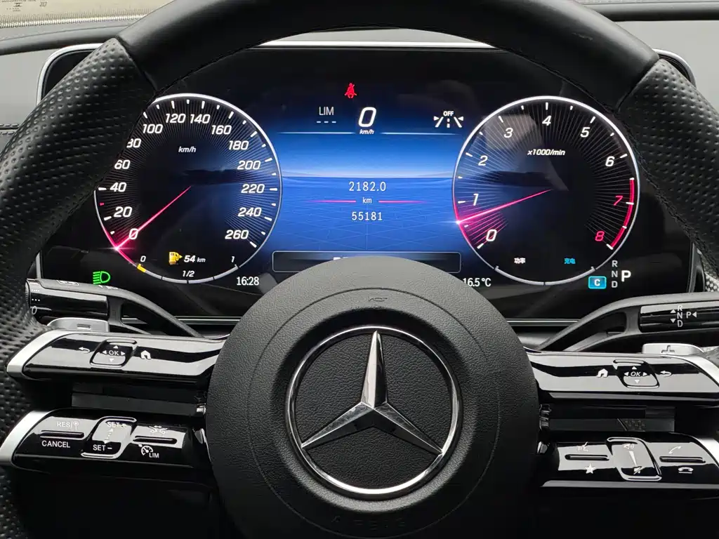 Mercedes-Benz C-Class 2023 C 200 L Sports Edition купить на сайте DeffCars