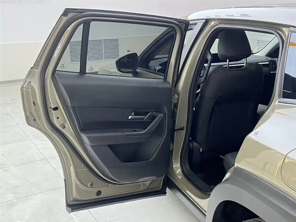 Mazda CX-50 2023 2.0L Leading Edition купить на сайте DeffCars