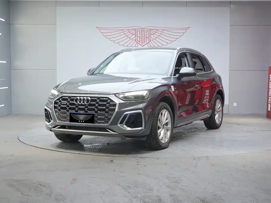 Audi Q5L 2022 facelift 40T luxury and dynamic model купить на сайте DeffCars