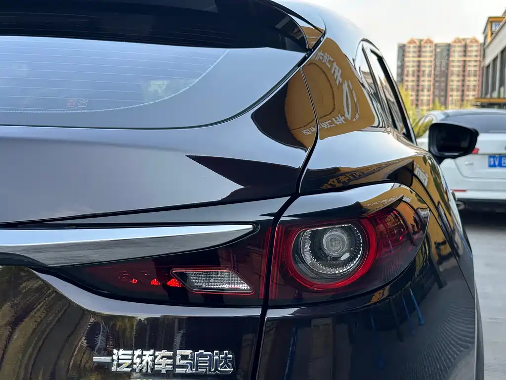Mazda CX-4 2021 2.0L automatic two-wheel drive Blue Sky Exploration Edition купить на сайте DeffCars