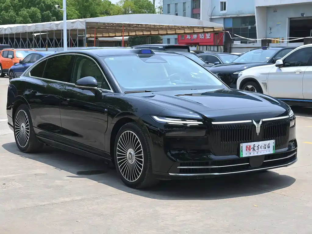 Lantu Chasing Light L 2026 Four-wheel Drive Ultra купить на сайте DeffCars