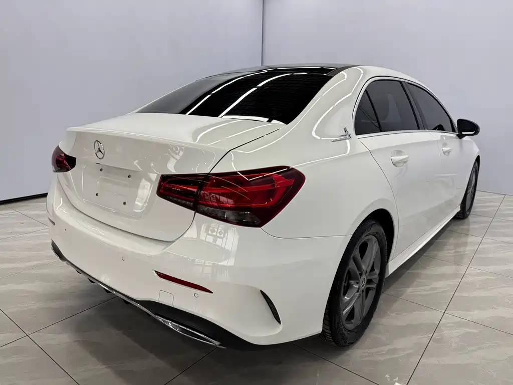Mercedes-Benz A-Class 2021 A 180 L Sports Sedan купить на сайте DeffCars