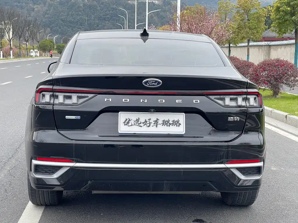 Mondeo 2022 facelift EcoBoost 245 fashionable model купить на сайте DeffCars