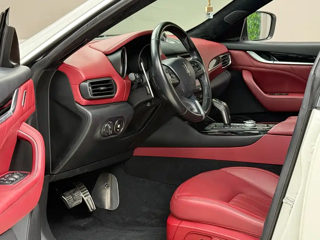 Levante 2020 3.0T Standard Edition купить на сайте DeffCars