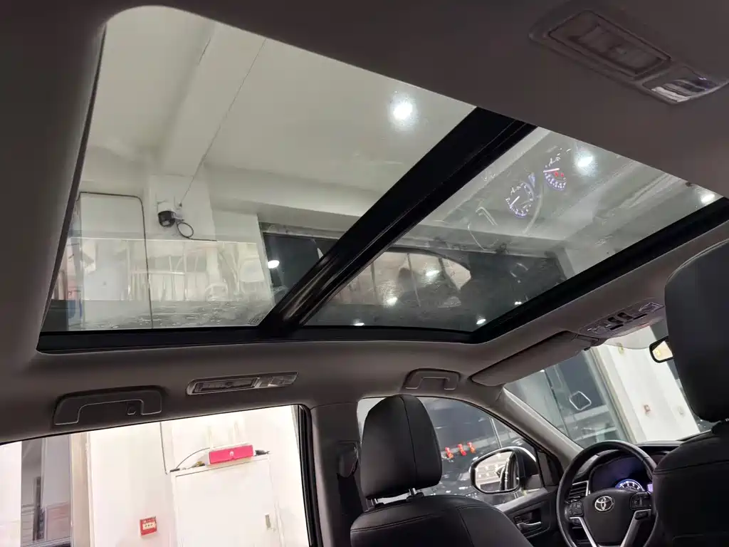Highlander 2015 2.0T four-wheel drive luxury version 7 seats купить на сайте DeffCars