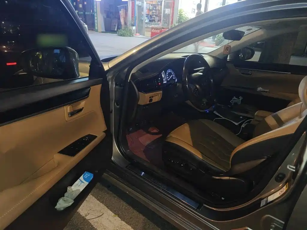 Lexus ES 2015 300h Comfort Edition купить на сайте DeffCars
