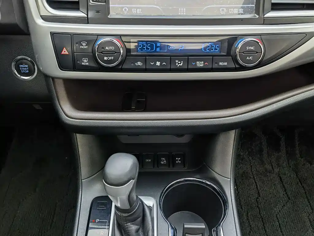 Highlander 2018 2.0T four-wheel drive luxury version, 7 seats, National VI купить на сайте DeffCars