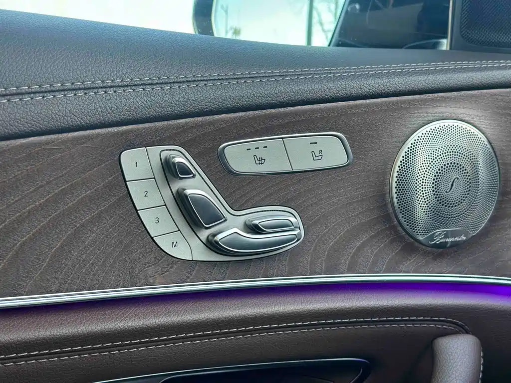 Mercedes-Benz E-Class 2022 E 300 L Luxury Model купить на сайте DeffCars