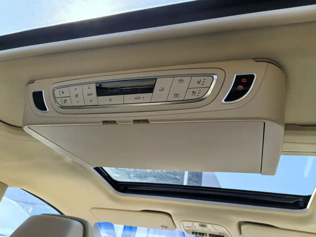 Buick GL8 2023 ES Lu Zun Luxury Heyue Edition купить на сайте DeffCars