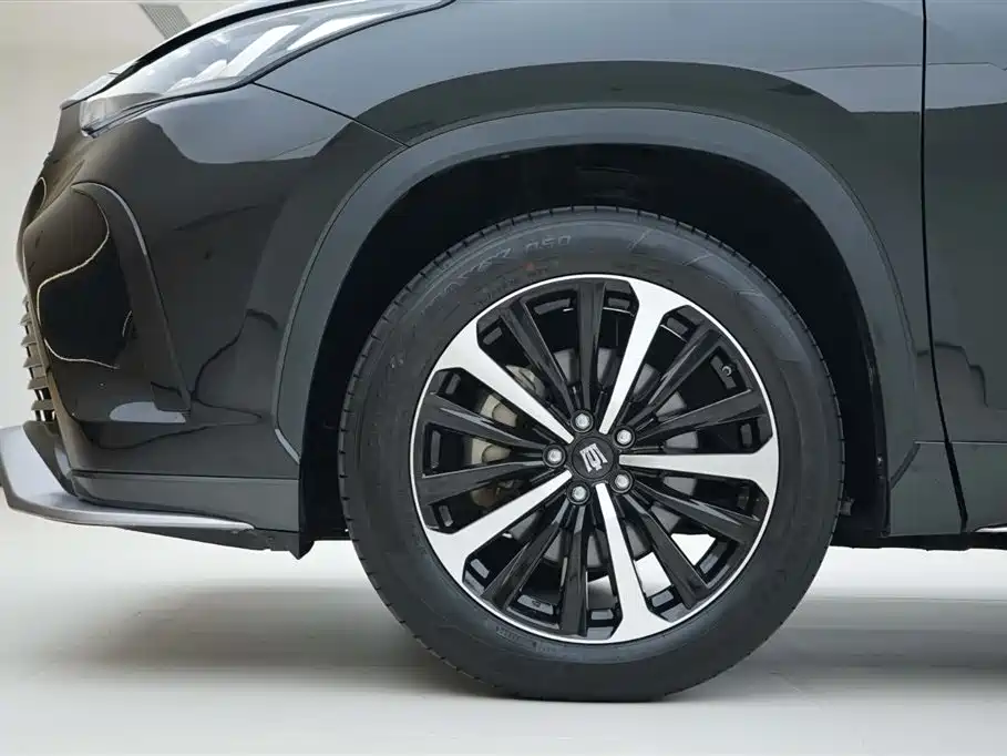 Crown Lufang 2023 2.5L HEV four-wheel drive flagship version купить на сайте DeffCars