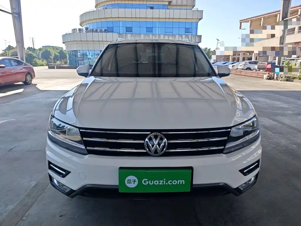 Tiguan L 2018 330TSI automatic two-wheel drive luxury version купить на сайте DeffCars