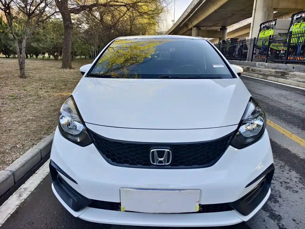 Fit 2021 1.5L CVT Trendy Edition купить на сайте DeffCars