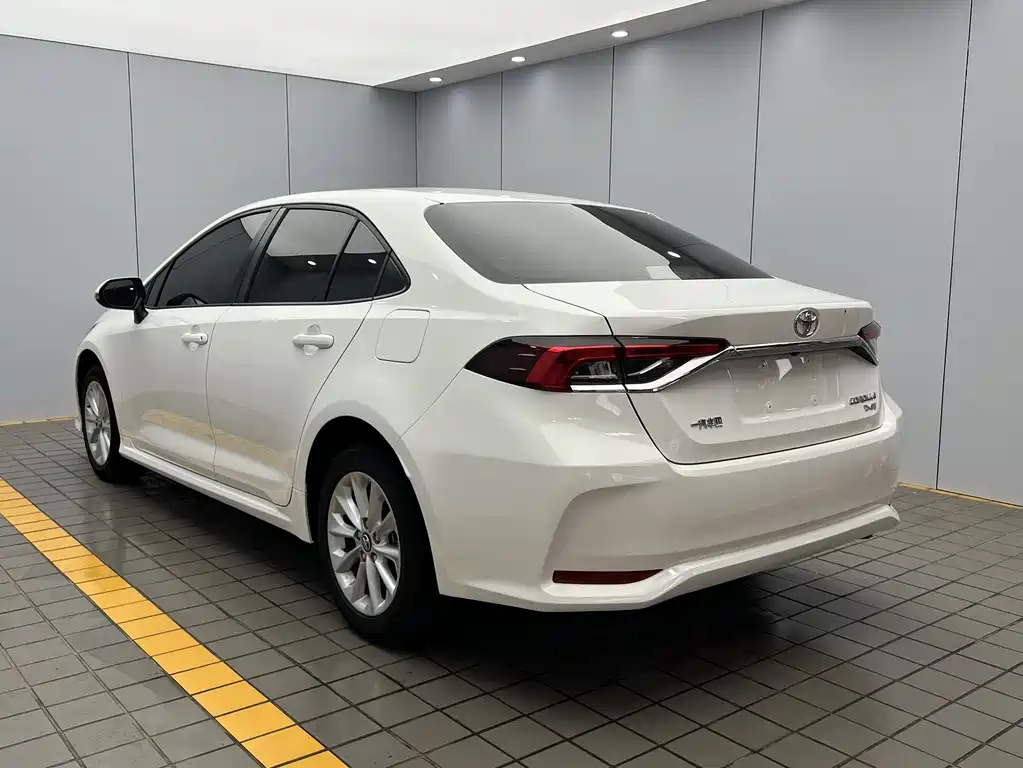 Corolla 2021 1.2T S-CVT Elite Plus Edition купить на сайте DeffCars