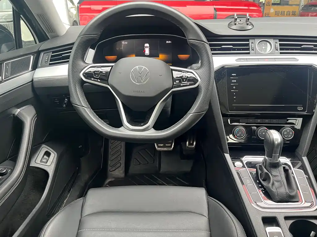 Magotan 2025 model 280TSI DSG comfort model купить на сайте DeffCars