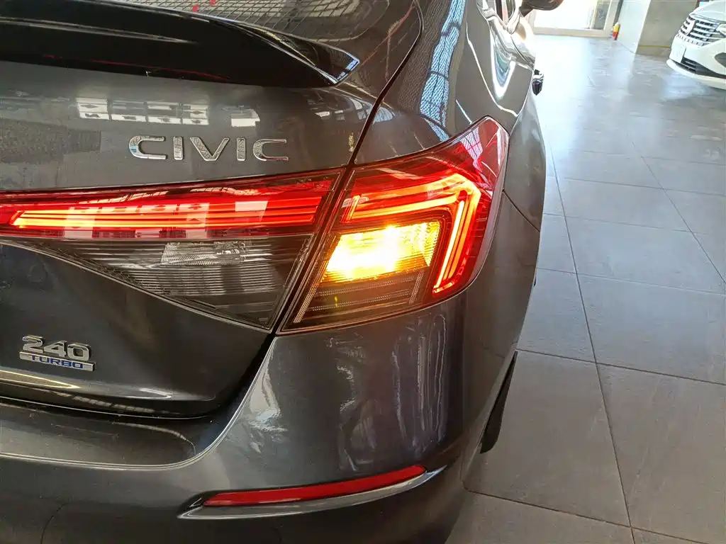 Civic 2022 240TURBO CVT combustion version купить на сайте DeffCars