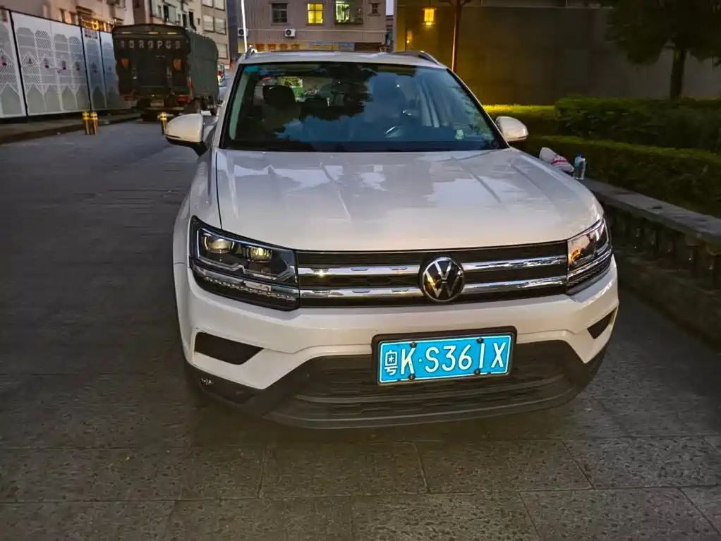 Tuyue 2021 280TSI two-wheel drive luxury version PLUS купить на сайте DeffCars