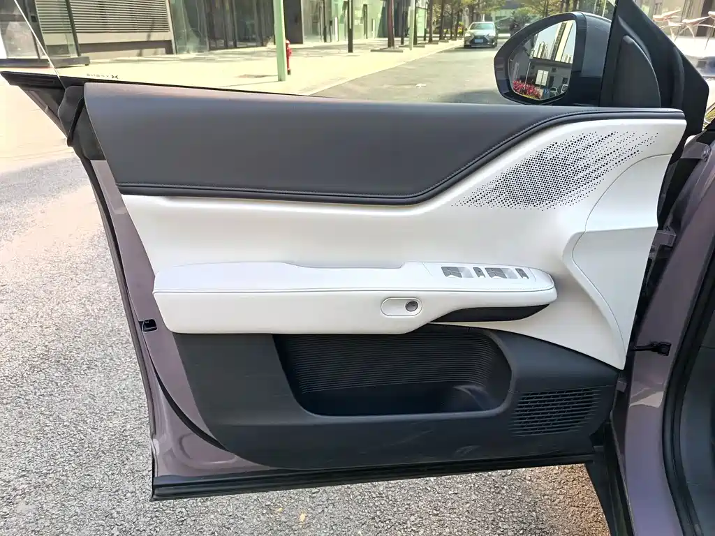 Xpeng G6 2025 model 625 long battery life Max flagship version купить на сайте DeffCars