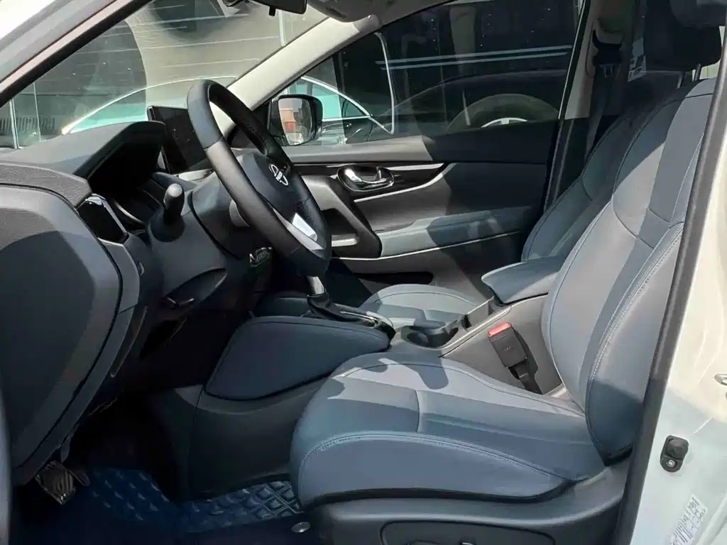 Qashqai 2025 Honor 2.0L CVT XV+ Leading Edition купить на сайте DeffCars