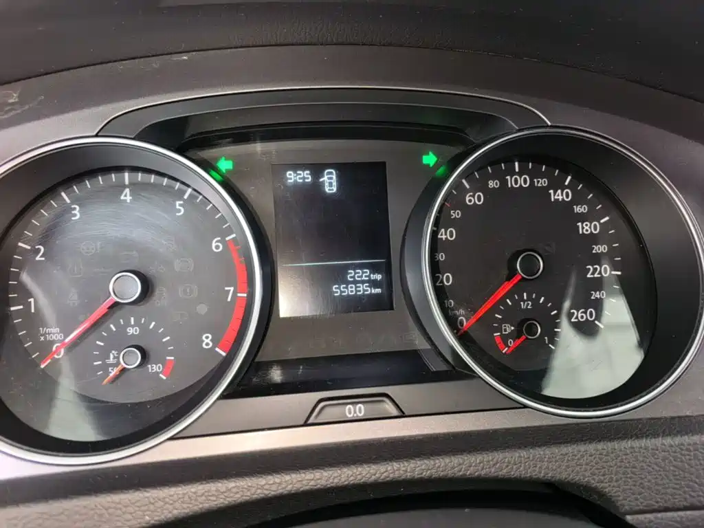 Golf 2016 1.6L automatic fashion model купить на сайте DeffCars