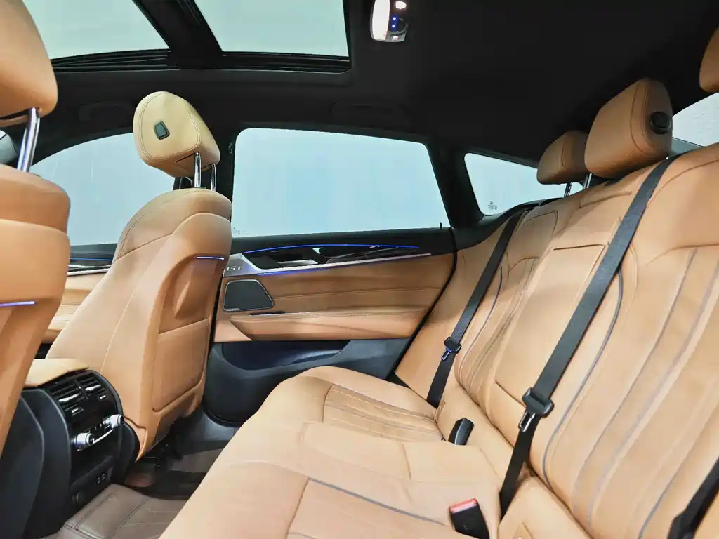 BMW 6 Series GT 2022 630i M Sports Package купить на сайте DeffCars