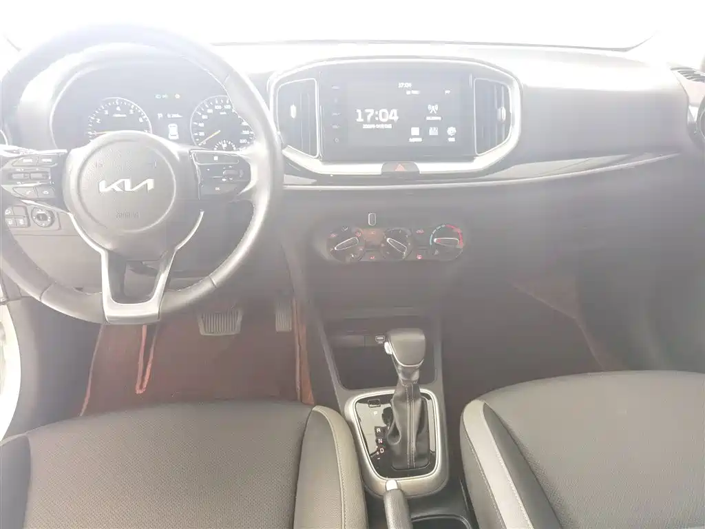 Yipao 2021 1.4L CVT Fun Edition купить на сайте DeffCars