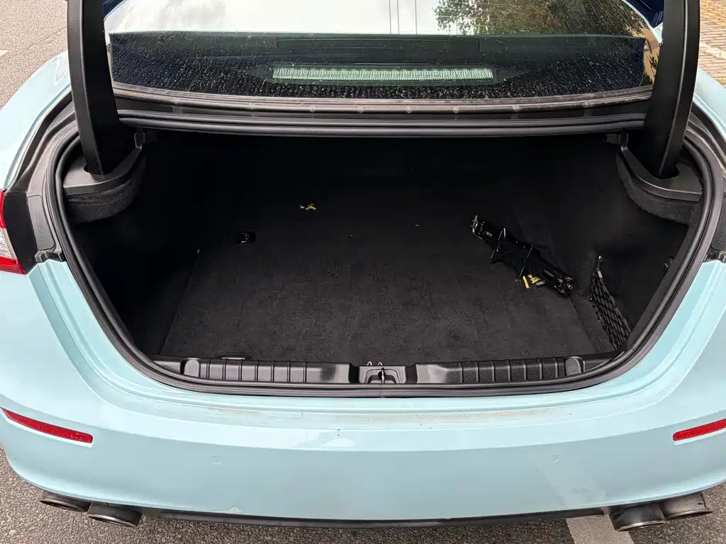Ghibli 2014 3.0T Standard Edition купить на сайте DeffCars