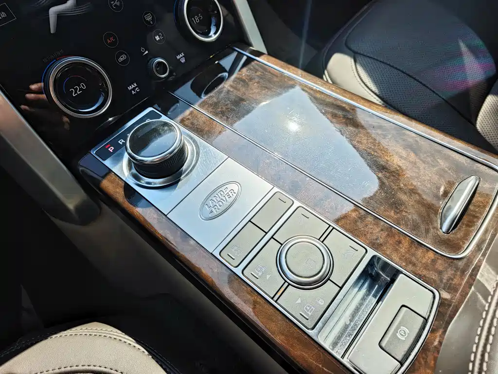 Range Rover 2020 3.0 L6 Legend Edition купить на сайте DeffCars