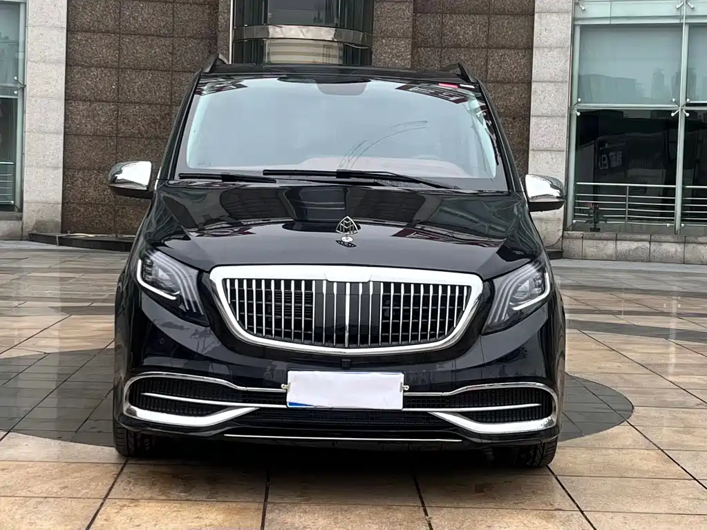 Vito 2023 2.0T Business Edition 7 seats купить на сайте DeffCars